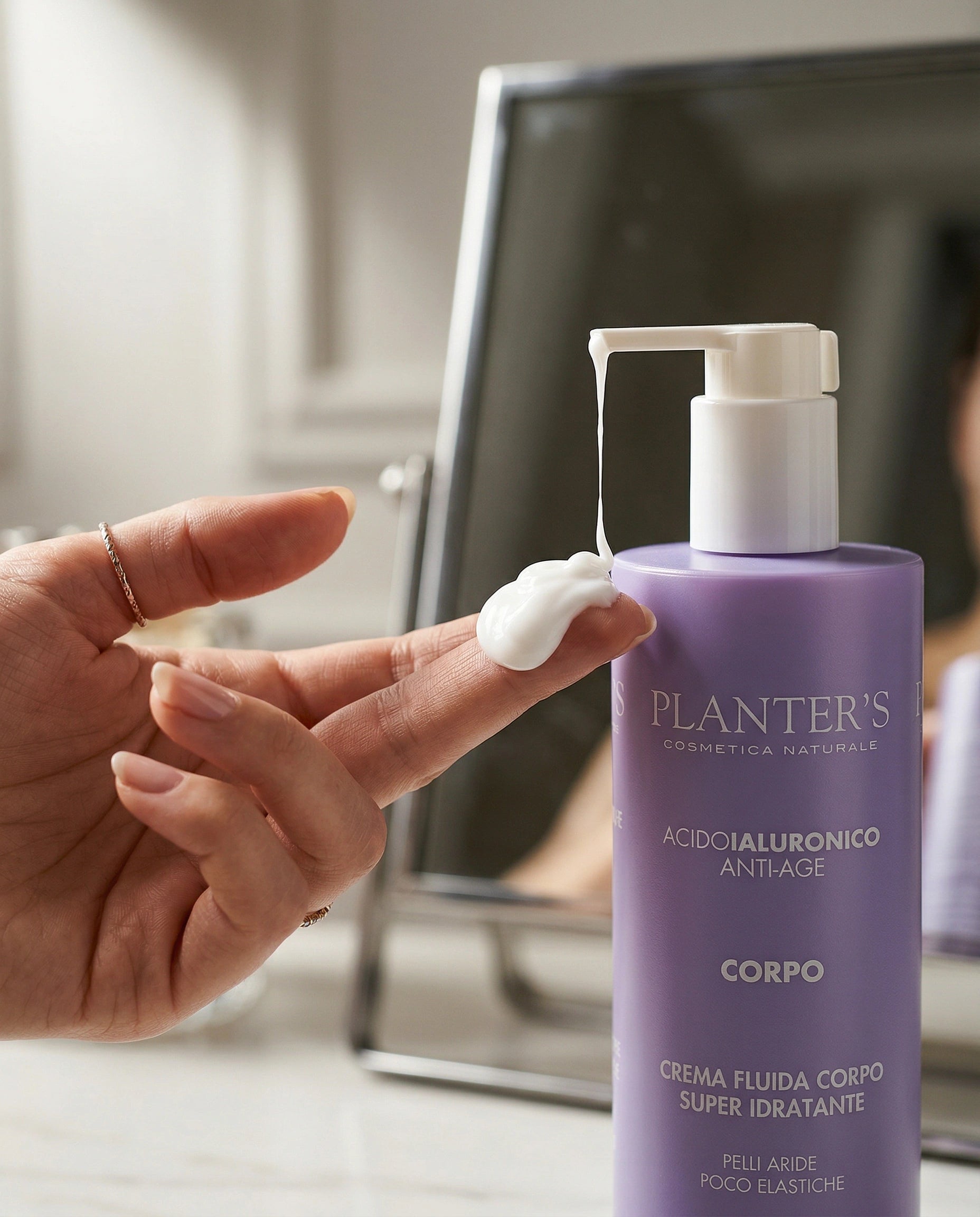 planter-s-crema-corpo-anti-age-fluida-superidratante-con-acido-ialuronico-per-pe image 3