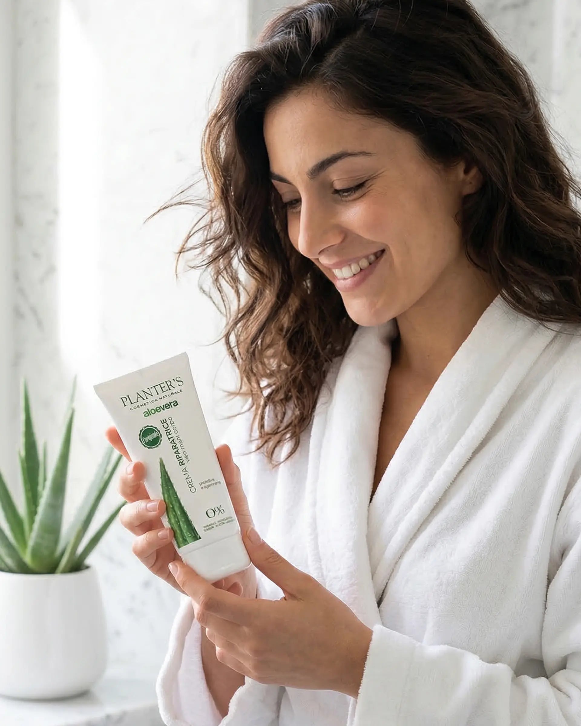 planter-s-crema-riparatrice-con-aloe-vera-per-viso-mani-e-corpo image 3