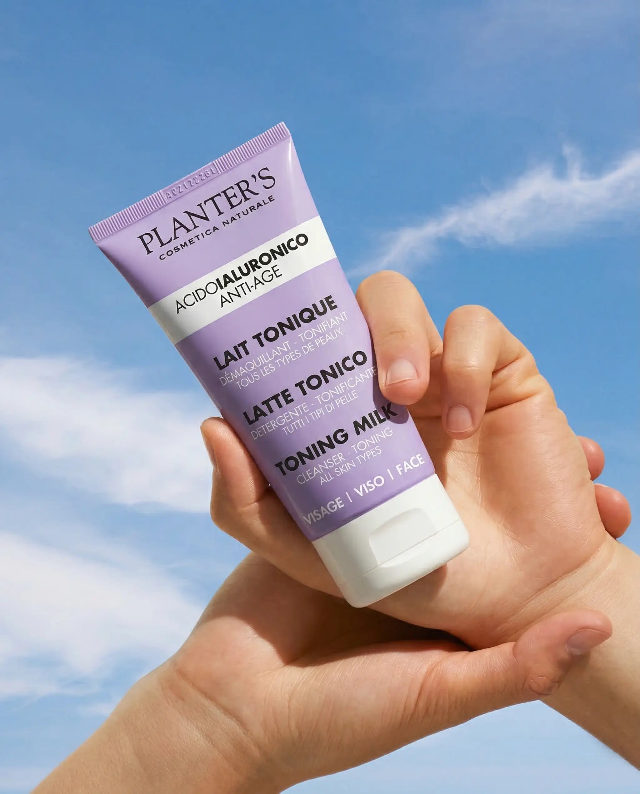 planter-s-latte-tonico-detergente-tonificante-viso-con-acido-ialuronico-detergen image 2